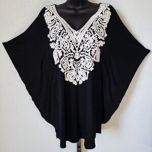 NWT~$100~CRISTINA~M~BLACK EMBROIDERED TUNIC TOP KAFTAN PEASANT BATWING T-SHIRT